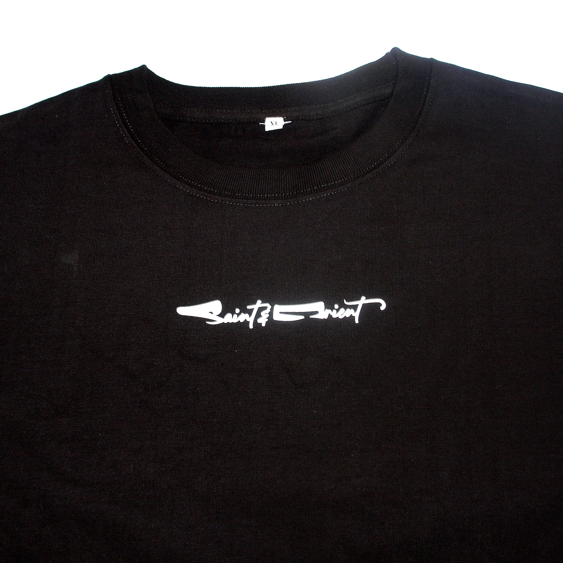 Saint&Orient black oversized t-shirt with minimal front logo